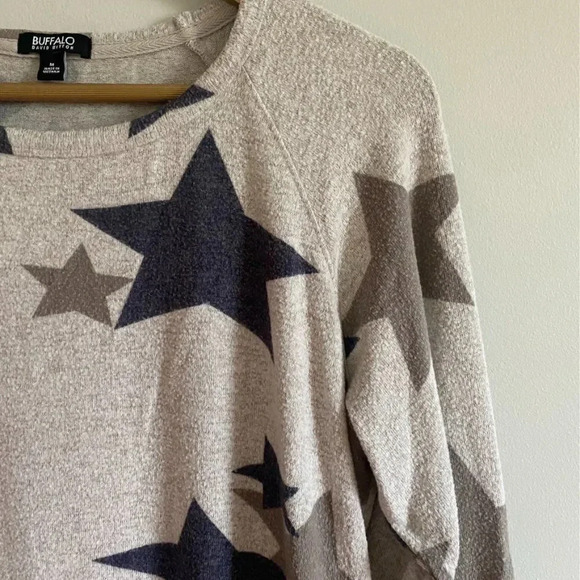 Buffalo David Bitten Ultra Soft Star Top - Picture 6 of 12
